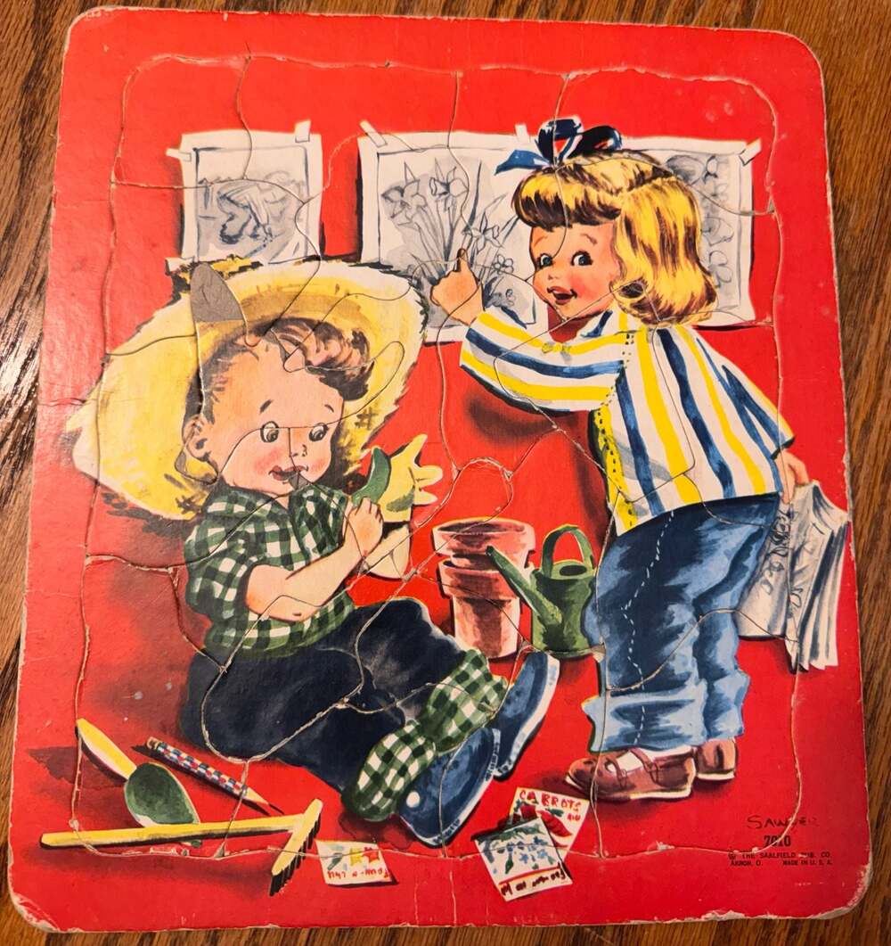 Vintage Saalfield Children's Gardening Tray Puzzle #7010